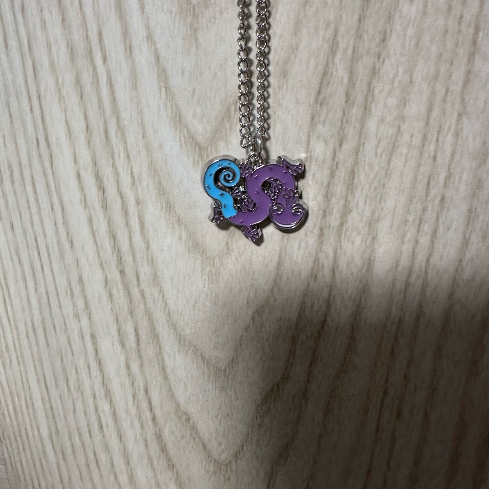 Randall Pendant Necklace
